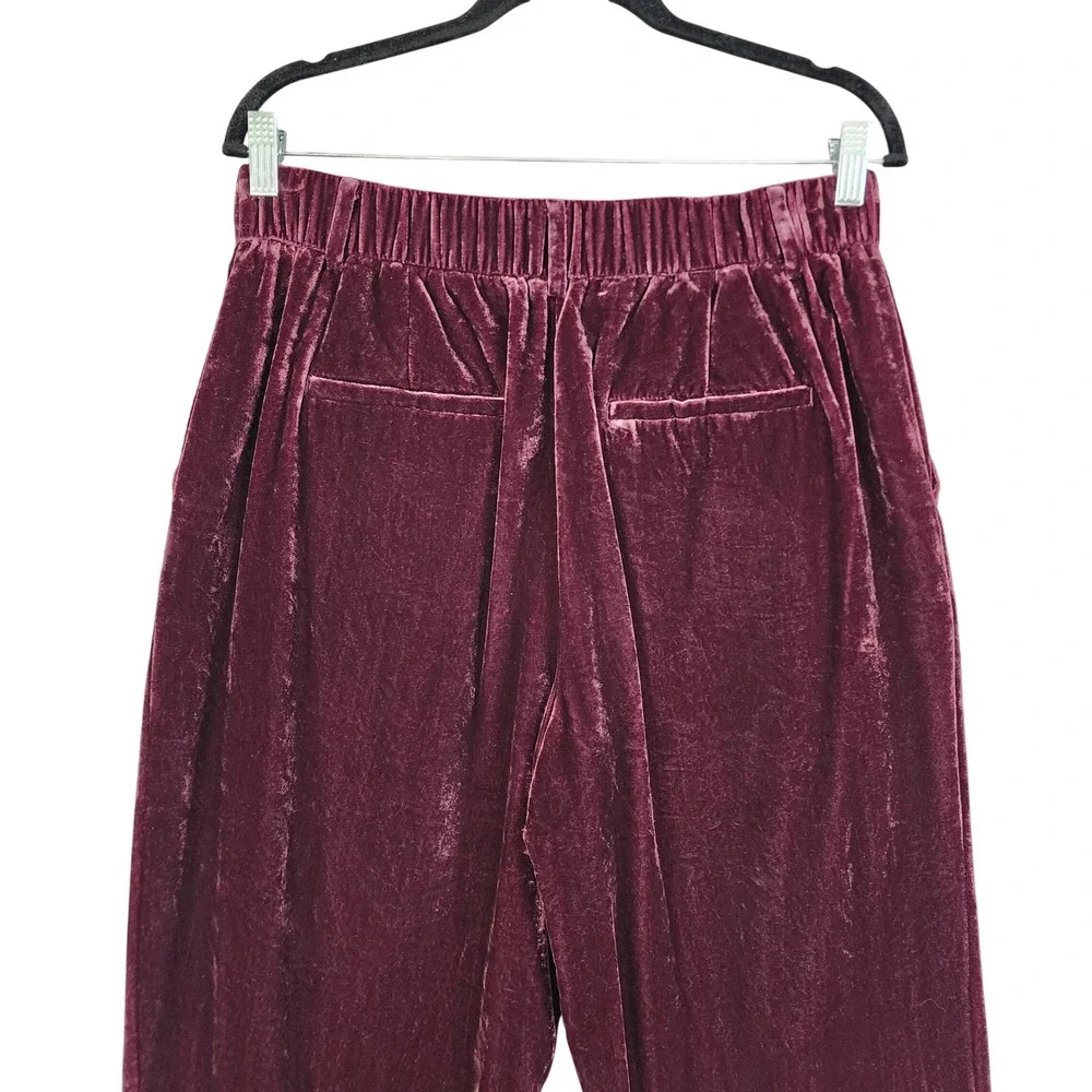 LOFT Womens Burgundy Velvet Pleat Front Straight Leg Pant Size 8 Pleated Trouser
